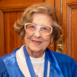 23 – Adélia Antonieta Villas