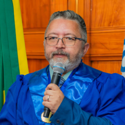32 – Sérgio Paulo da Silva