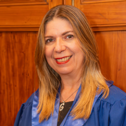 34 – Claudia Valéria da Silva Godoy Rojas