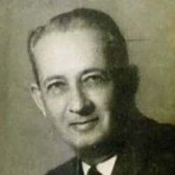 3 – Armando de Arruda Pereira